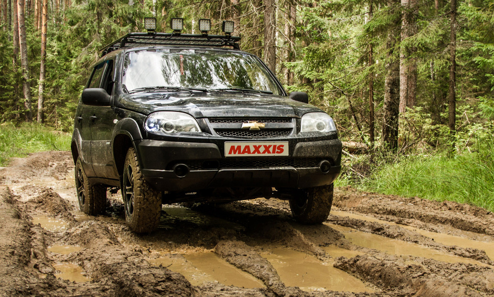 Шина Maxxis Worm-drive AT980 215/75R15 100/97Q