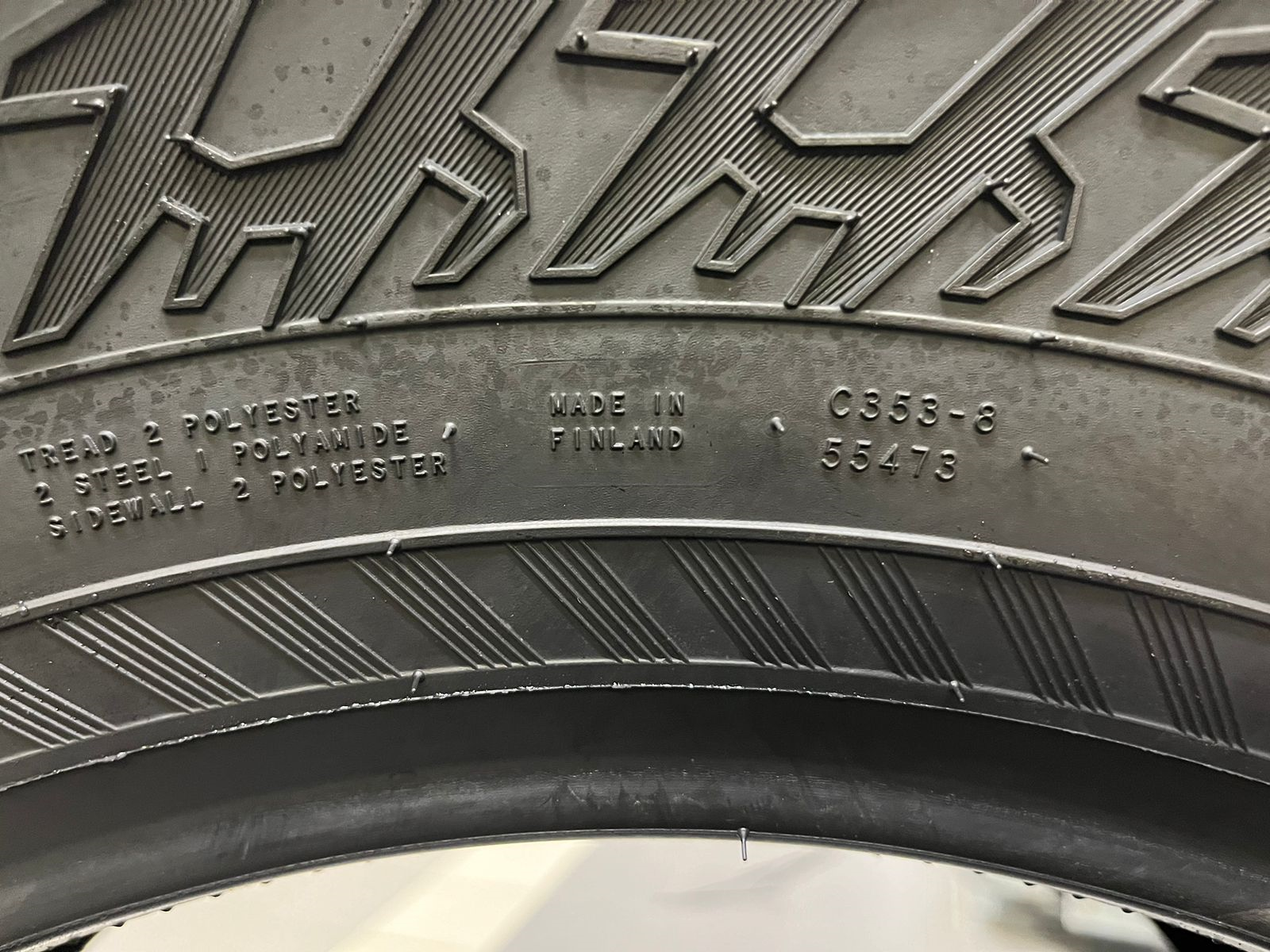 NOKIAN HKPL LT 3  315/70 R 17 121/118Q шип