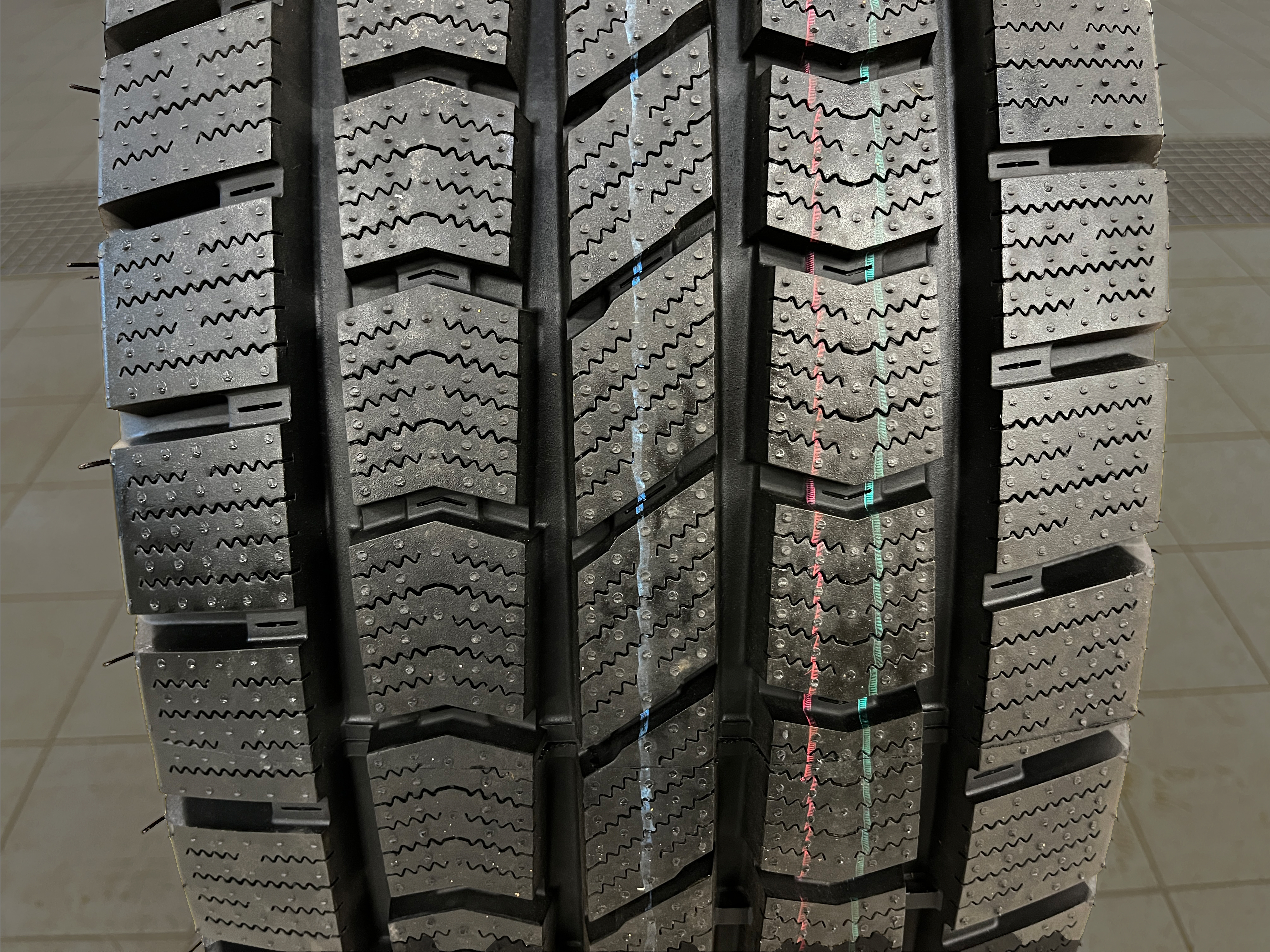 Nankang WA-1 LT315/70R17 121/118 S шины зимние лип.