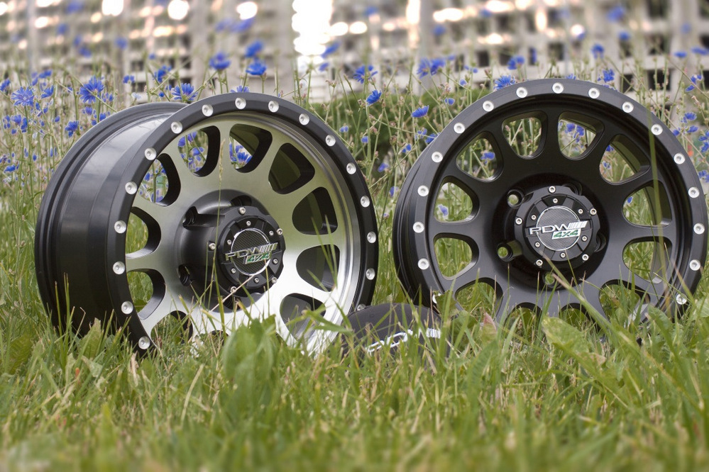 Диск литой PDW M2 17x9, 6x139.7, ET0, D110.1