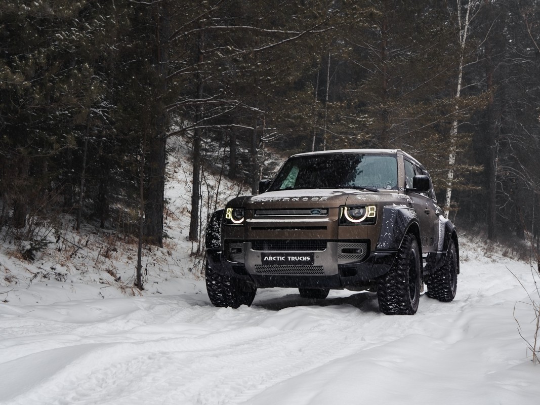 Toyota Fortuner Arctic Trucks at35