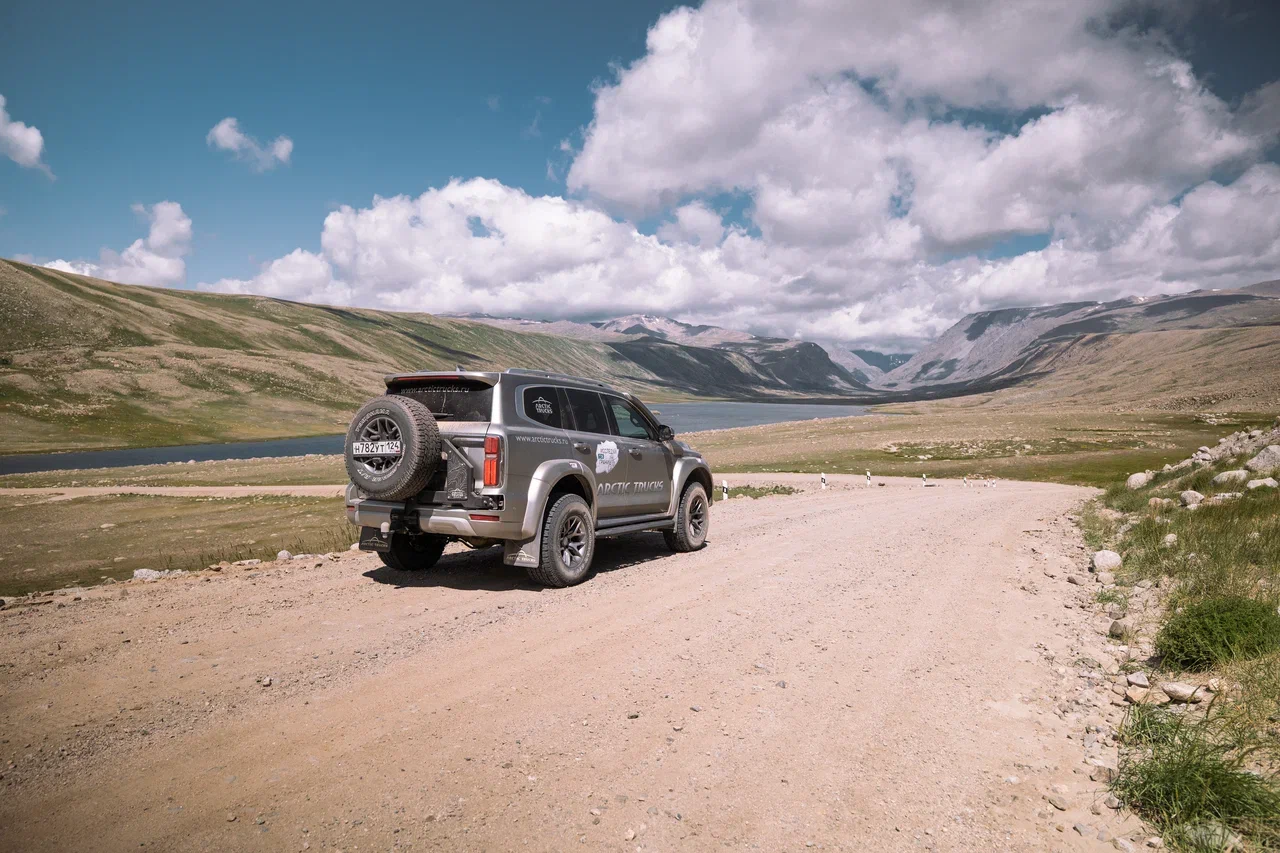 Заказать калитку Arctic Trucks