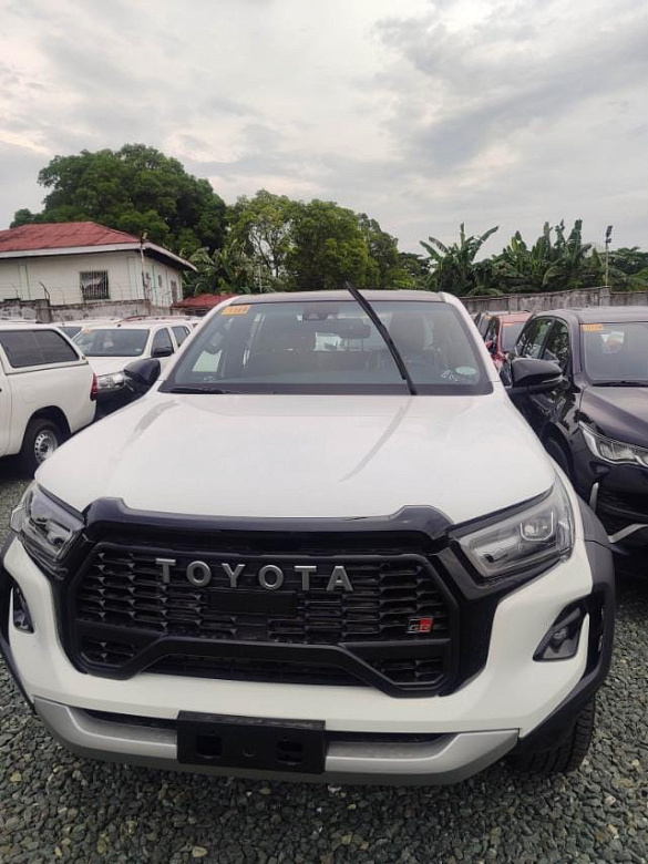 Hilux *4828